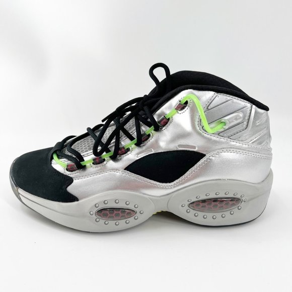 Reebok Question Mid Men's Basketball Sneaker Shoe Limited Minions Gru Lab FW7548 - Picture 3 of 12